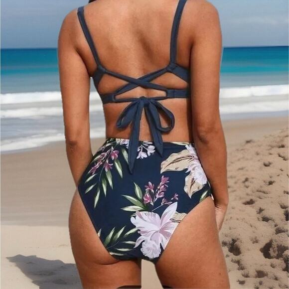 Cupshe Women’s Bikini Set Medium Blue Floral High Waist Two Piece Swimsuit Suit - Picture 2 of 8